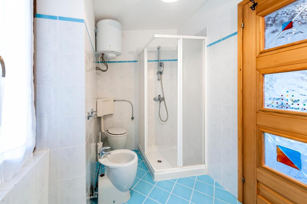 Revera Rooms Ровінь Екстер'єр фото